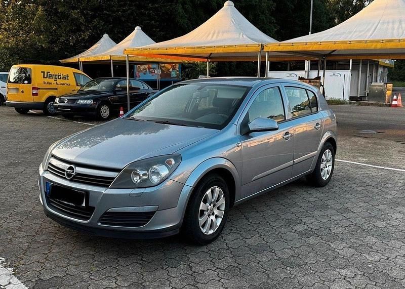 Gebraucht Opel Astra 2005 Grau Kleinwagen