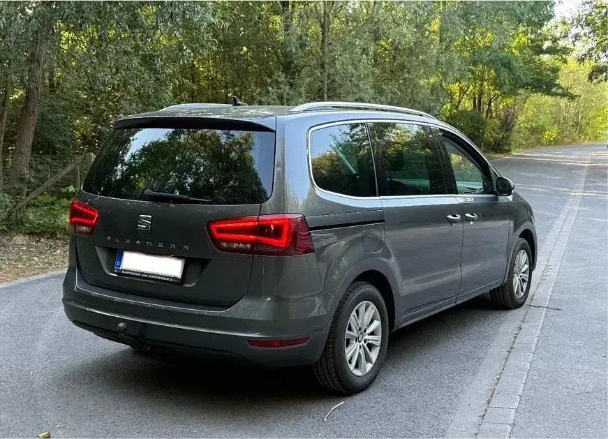 Gebraucht Seat Alhambra 150 PS (110 kW) 2017 Grau Van / Kleinbus