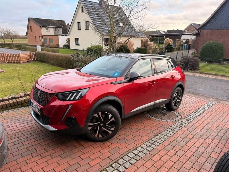 Gebraucht 2021 Peugeot 2008 GT SUV | 15.900 € (Fairer Preis) - Bild 1/4