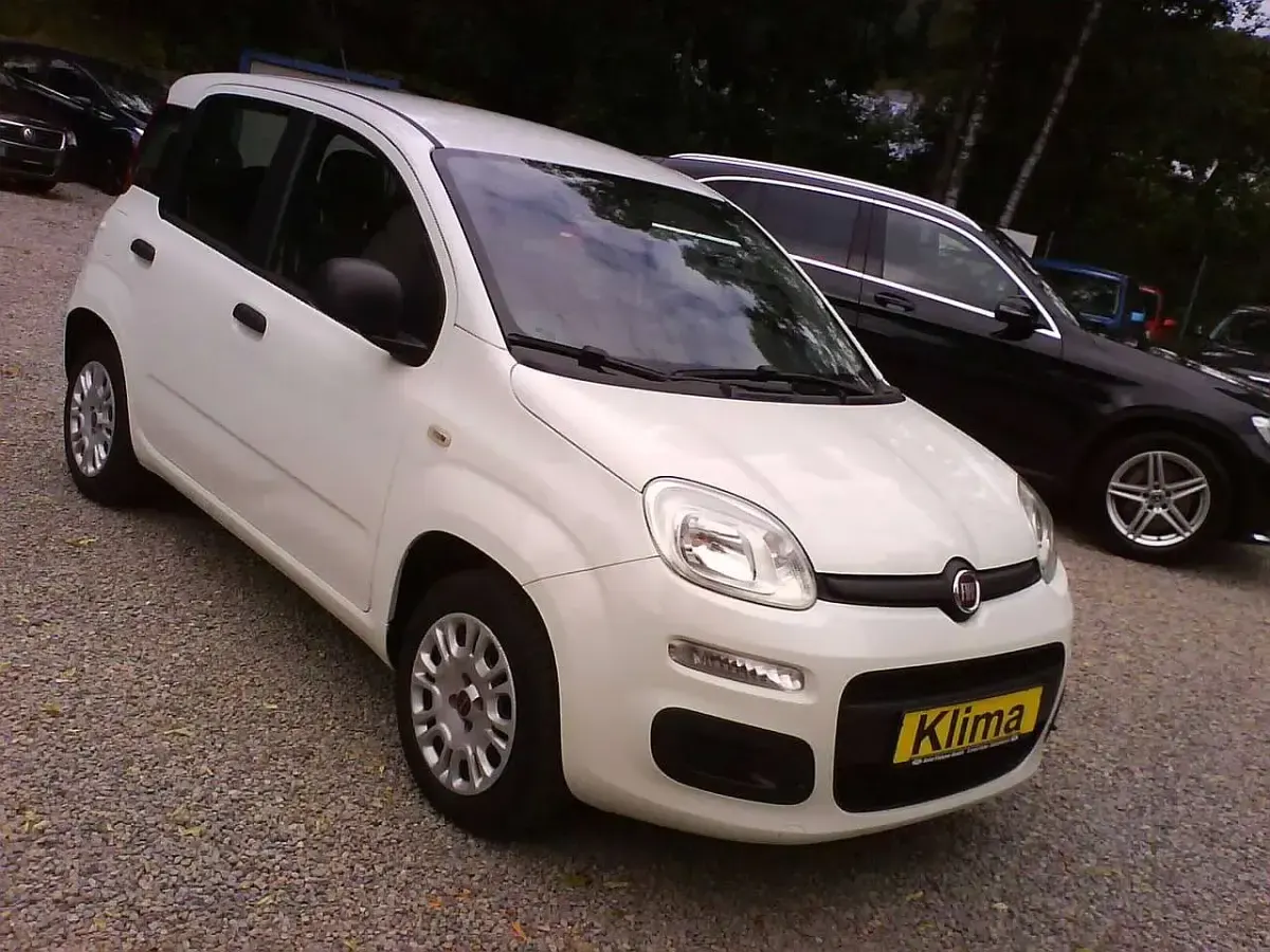 Gebraucht Fiat Panda Easy 69 PS (50 kW) 2018 Colore esterno (weiss) Kleinwagen
