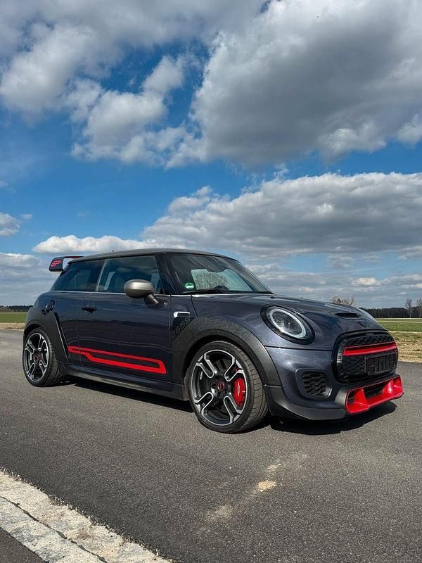Gebraucht Mini John Cooper Works 306 PS (225 kW) 2020 Grau Kleinwagen
