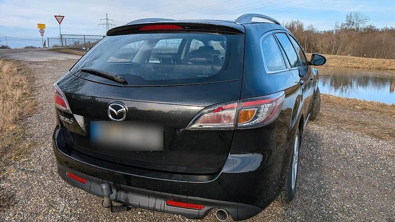 Gebraucht Mazda 6 163 PS (119 kW) 2011 Schwarz Kombi
