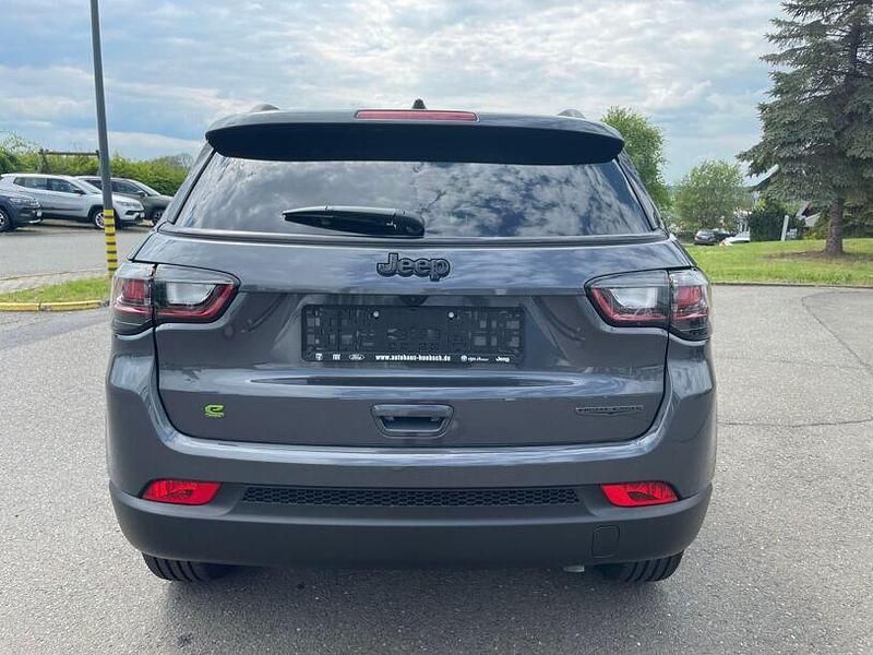 Gebraucht Jeep Compass Night Eagle 131 PS (96 kW) 2023 Grau SUV