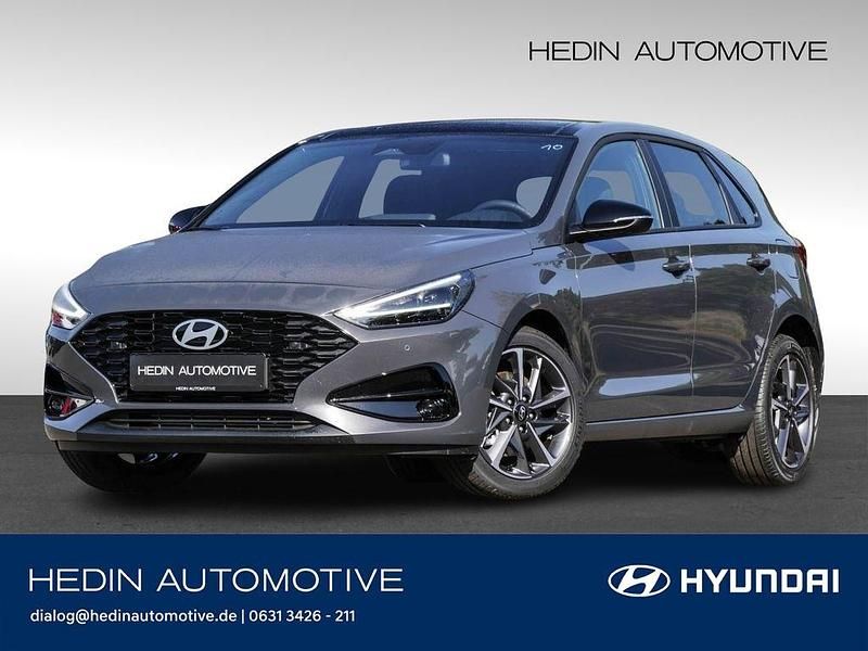 Grau Neu 2025 Hyundai i30 Advantage Limousine | 28.790 € (Fairer Preis) - Bild 1/4