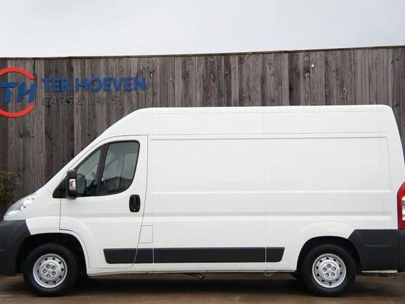 Gebraucht Peugeot Boxer 131 PS (96 kW) 2014 Weiß Van