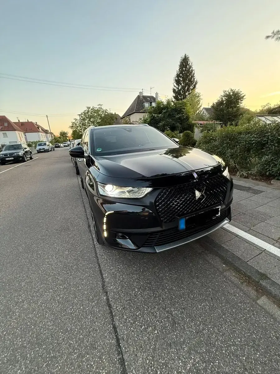 Gebraucht DS Automobiles DS7 Crossback Performance 180 PS (132 kW) 2019 Schwarz SUV