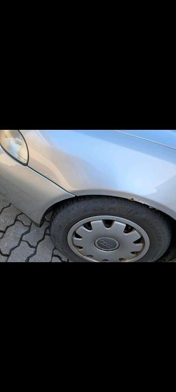 Gebraucht Audi A4 101 PS (74 kW) 1999 Silber Limousine