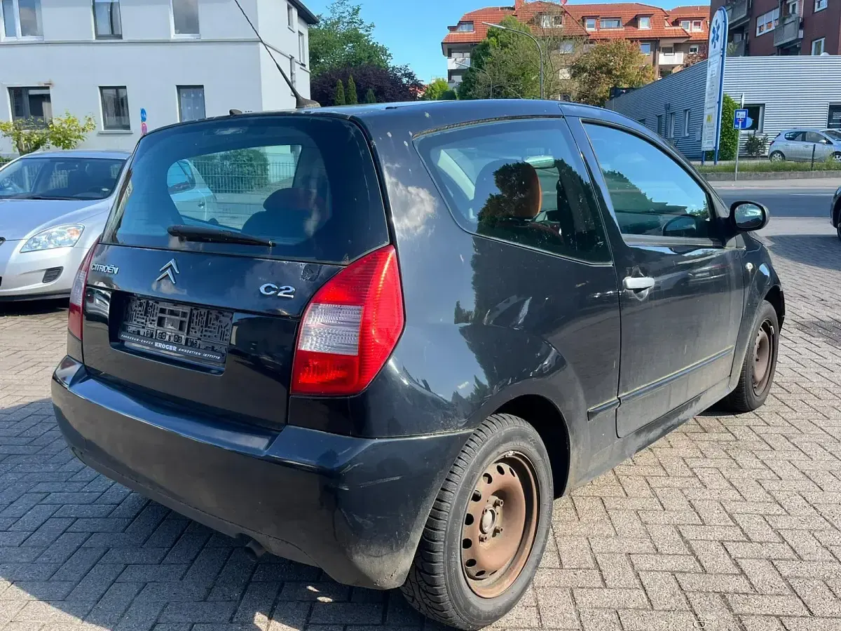 Gebraucht Citroën C2 60 PS (44 kW) 2006 Schwarz Kleinwagen