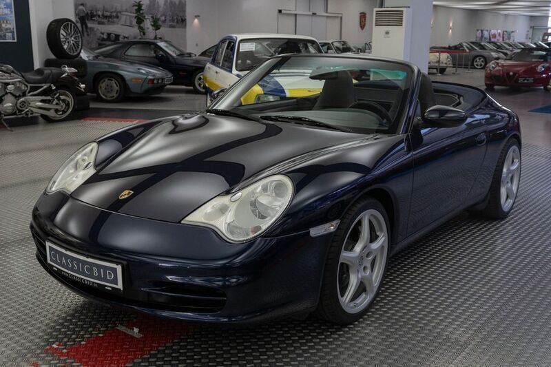 Blau Gebraucht 2003 Porsche 911 Carrera 4 Cabriolet Cabrio | 39.600 € (Fairer Preis) - Bild 1/4