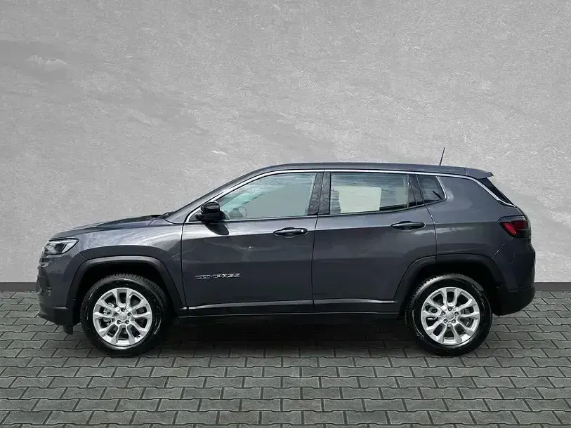 Neu Jeep Compass Altitude 130 PS (95 kW) 2025 Grau SUV