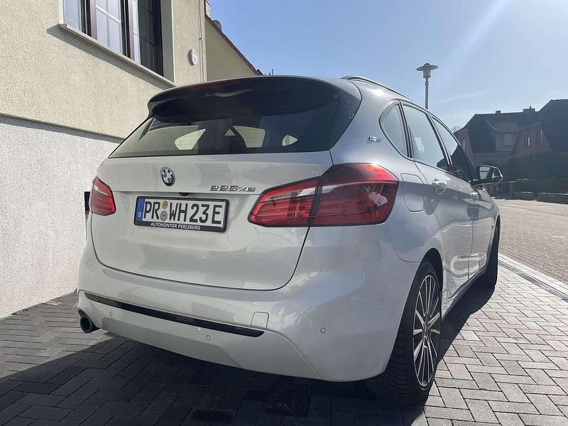 Gebraucht BMW 225 iPerformance 224 PS (164 kW) 2018 Kombi