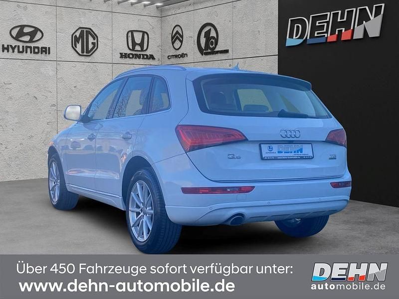 Gebraucht Audi Q5 Advanced 190 PS (139 kW) 2018 Gletscherweiß metallic SUV