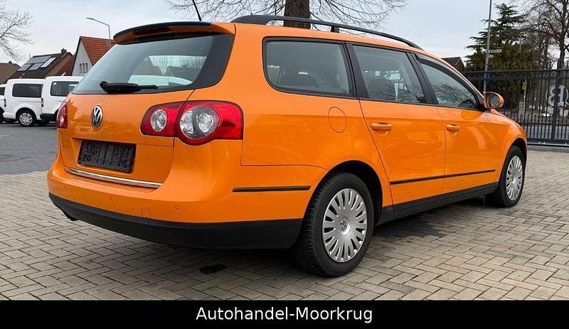 Gebraucht VW Passat Trendline 140 PS (102 kW) 2010 Silber Kombi