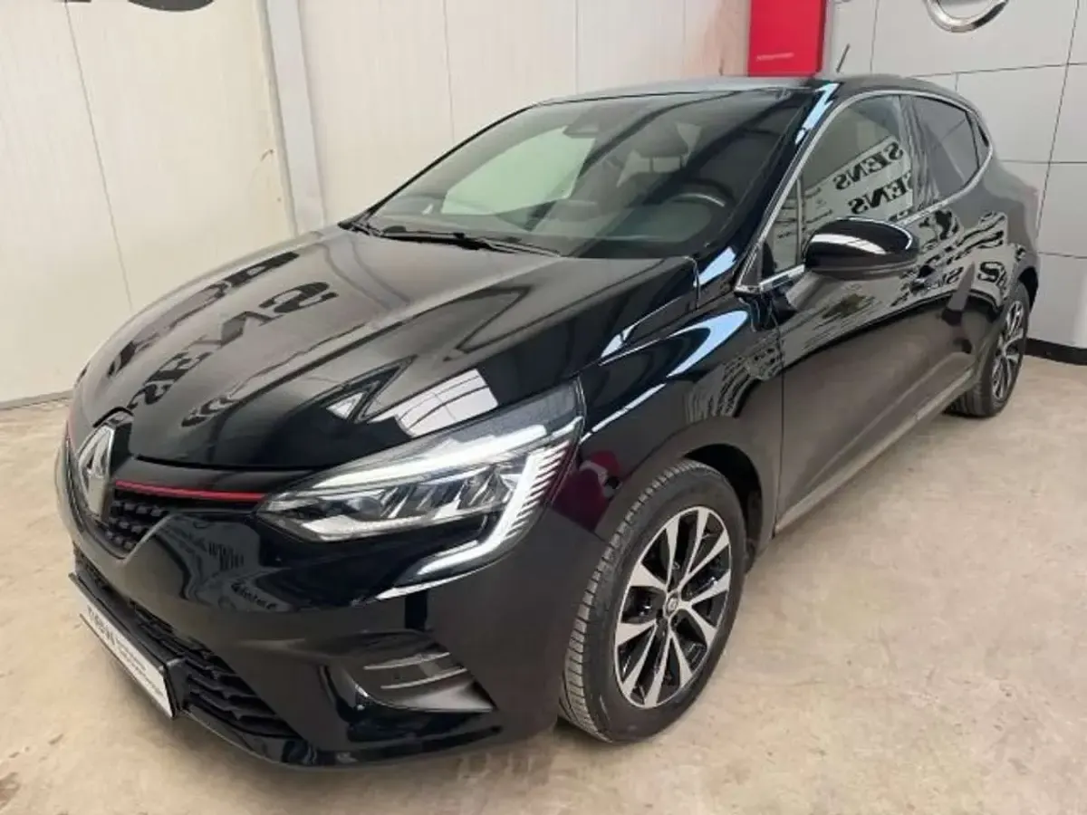 Gebraucht Renault Clio V Intens 131 PS (96 kW) 2019 Black pearl schwarz Limousine