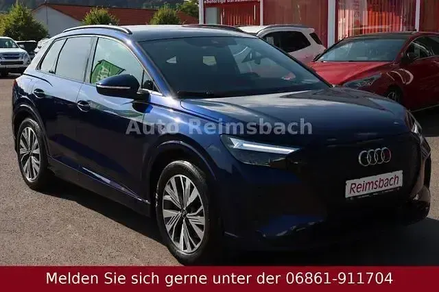 Gebraucht Audi Q4 e-tron S-Line 210 kW (286 PS) 2022 Blau SUV
