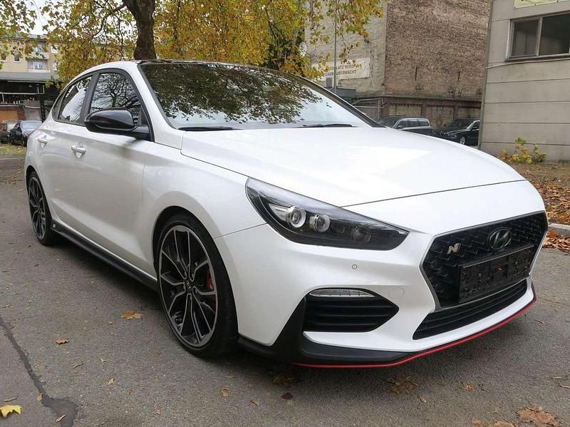 Gebraucht Hyundai i30 N Performance 275 PS (202 kW) 2019 Polar white / sol Limousine