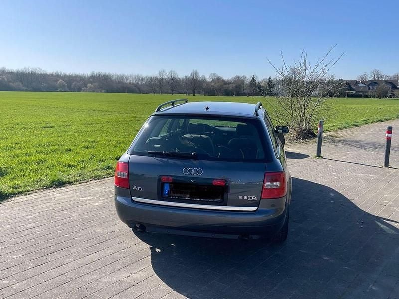 Gebraucht Audi A6 179 PS (131 kW) 2004 Grau Kombi
