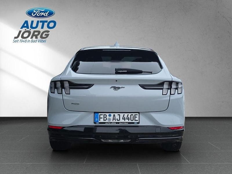 Gebraucht Ford Mustang Mach-E 258 kW (351 PS) 2023 Weiss SUV