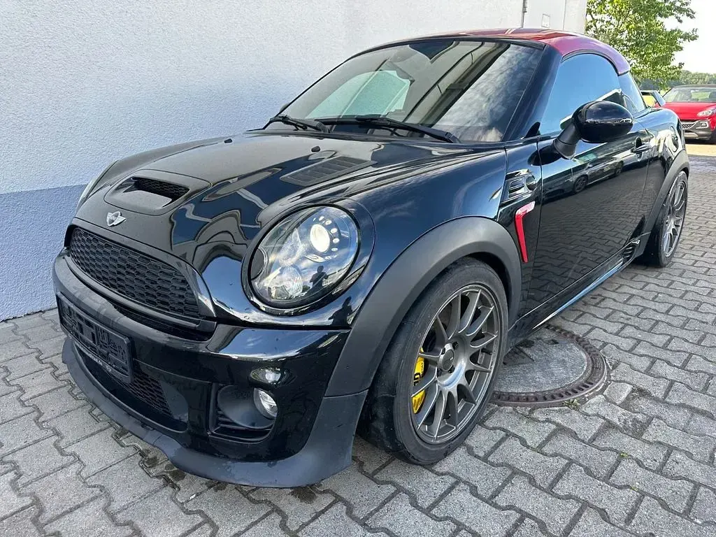 Gebraucht Mini John Cooper Works Coupé 211 PS (155 kW) 2011 Midnight black Coupé
