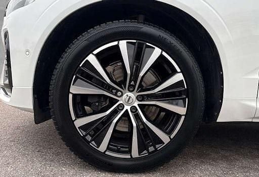 Gebraucht Volvo XC60 Ultimate 197 PS (144 kW) 2023 Weiß SUV