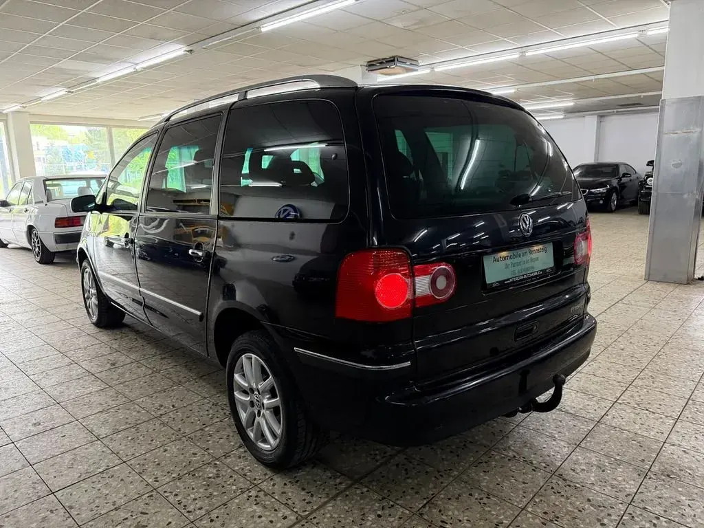 Gebraucht VW Sharan 116 PS (85 kW) 2007 Schwarz Van / Kleinbus