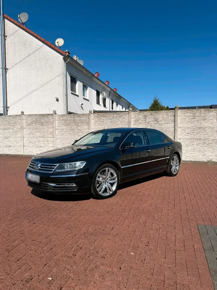 Usata VW Phaeton 240 CV (176 kW) 2011 Nero Berlina