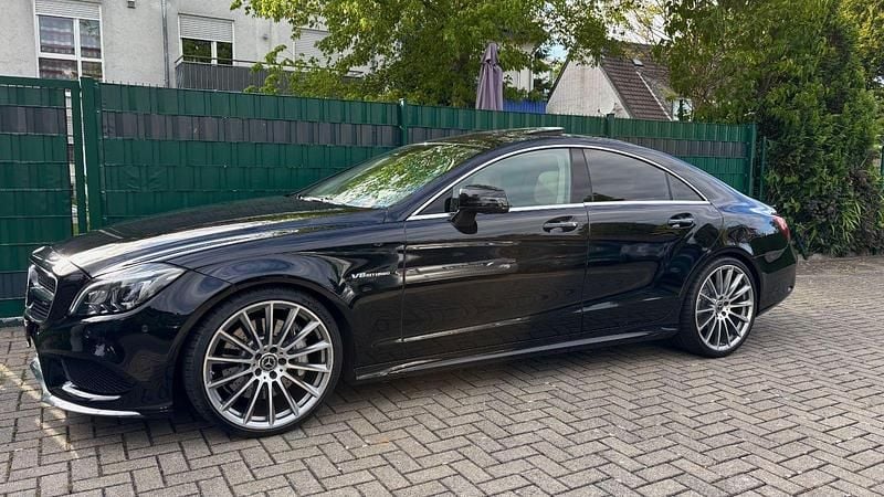 Schwarz Gebraucht 2015 Mercedes CLS500 AMG line Coupé | 32.999 € (Etwas zu teuer) - Bild 1/4