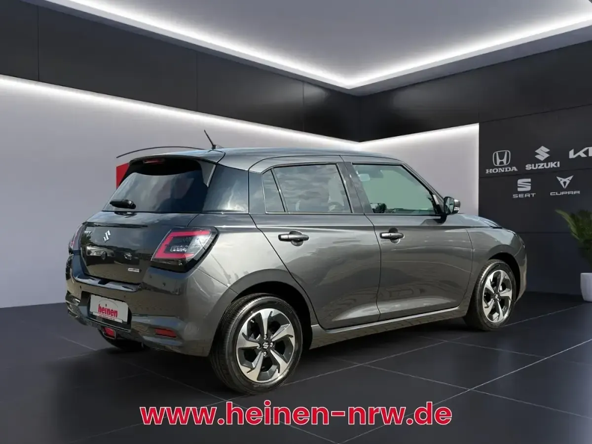 Neu Suzuki Swift Comfort+ 82 PS (60 kW) 2026 Mineral gray Kleinwagen