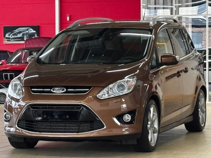 Braun Gebraucht 2014 Ford Grand C-Max Titanium Van / Kleinbus | 7.850 € (Fairer Preis) - Bild 1/4