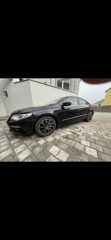 Gebraucht VW Passat 300 PS (220 kW) 2010 Schwarz Limousine