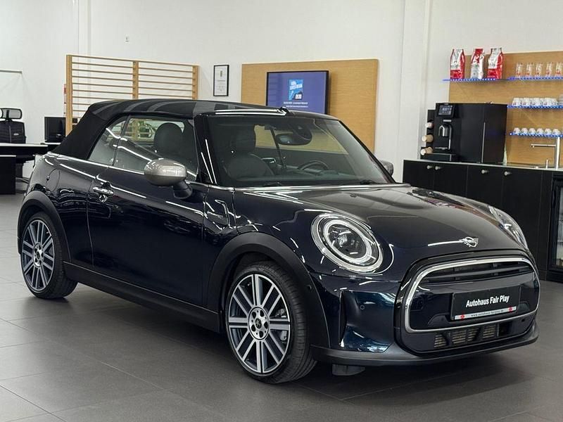 Gebraucht Mini Cooper Cabriolet 136 PS (100 kW) 2021 Schwarz Cabrio