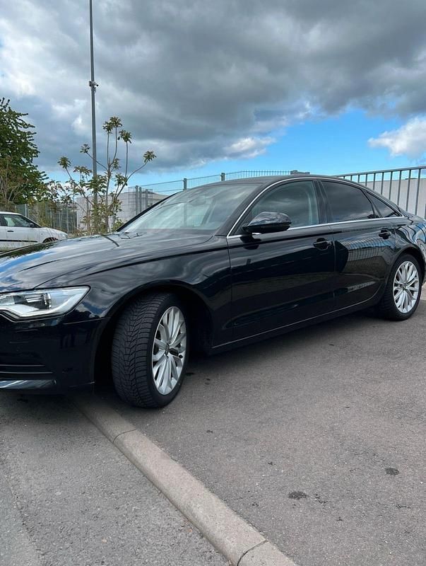 Schwarz Gebraucht 2011 Audi A6 Limousine | 15.500 € (Etwas zu teuer) - Bild 1/4
