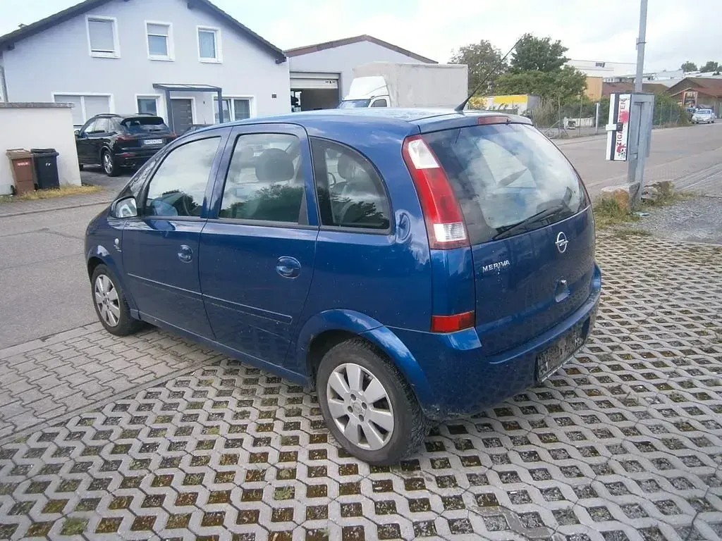 Gebraucht Opel Meriva Enjoy 101 PS (74 kW) 2003 Blau Van / Kleinbus