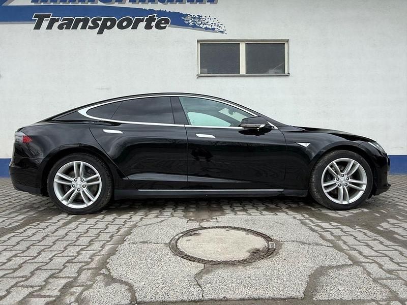 Usado Tesla Model S 278 kW (378 CV) 2016 Negro Utilitario