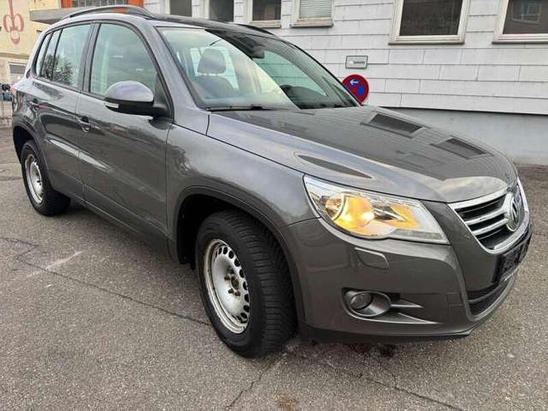 Gebraucht VW Tiguan Freestyle 150 PS (110 kW) 2011 Pepper grey metallic SUV