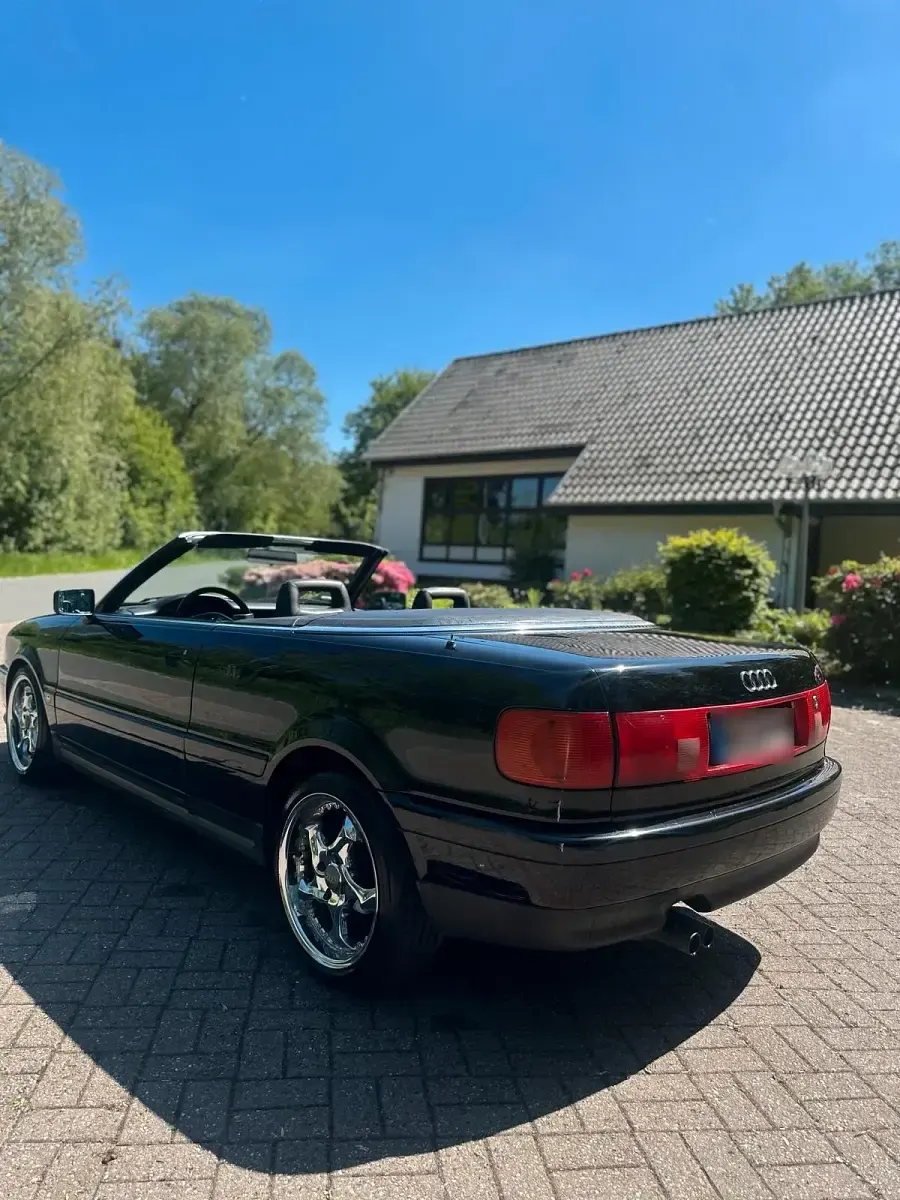 Gebraucht Audi 80 150 PS (110 kW) 1994 Schwarz Cabrio