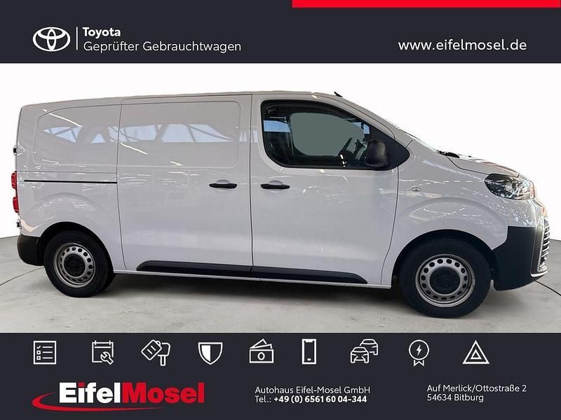 Gebraucht Toyota Proace 120 PS (88 kW) 2024 Icy white Van / Kleinbus