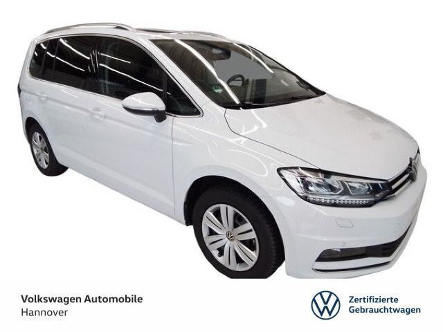 Pure white Gebraucht 2024 VW Touran Highline Van / Kleinbus | 36.770 € (Fairer Preis) - Bild 1/3