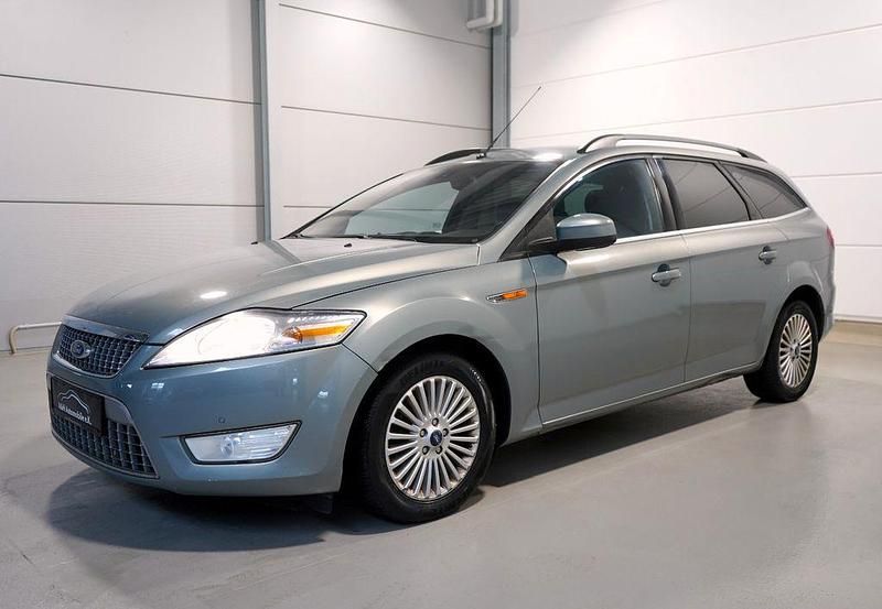 Gebraucht Ford Mondeo Titanium 140 PS (102 kW) 2008 Silber Limousine