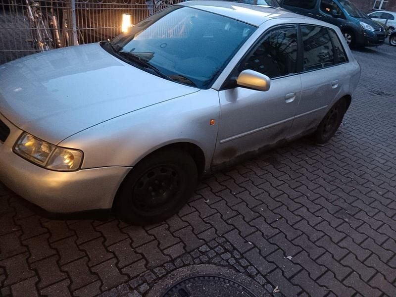 Gebraucht Audi A3 Ambition 90 PS (66 kW) 1999 Grau Kleinwagen