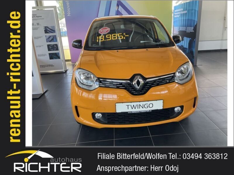 Gebraucht Renault Twingo Techno 60 kW (82 PS) 2024 Gelb Kleinwagen