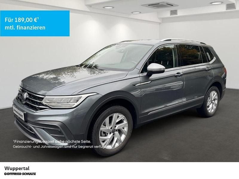 Grau Gebraucht 2022 VW Tiguan Allspace Life SUV | 30.490 € (Fairer Preis) - Bild 1/4