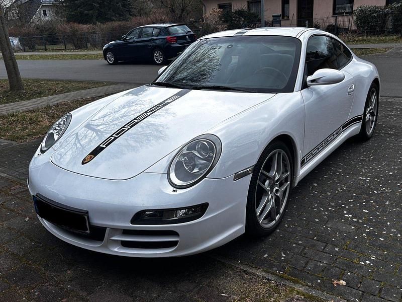 Gebraucht Porsche 911 Carrera 325 PS (239 kW) 2004 Weiß Coupé