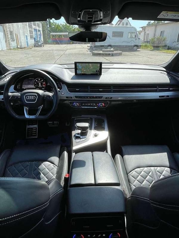 Gebraucht Audi SQ7 435 PS (319 kW) 2019 Schwarz SUV