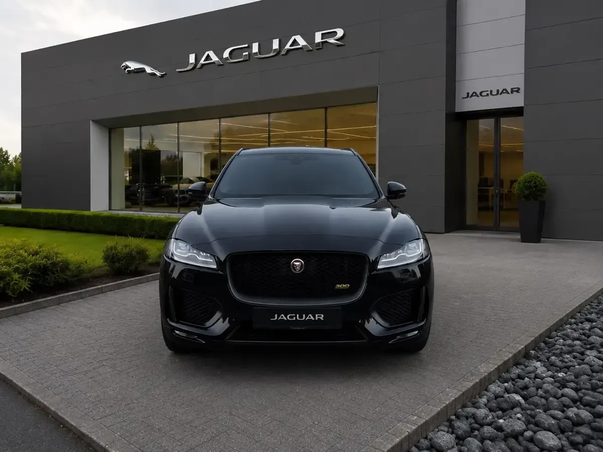 Gebraucht Jaguar F-Pace 300 PS (220 kW) 2020 Schwarz SUV