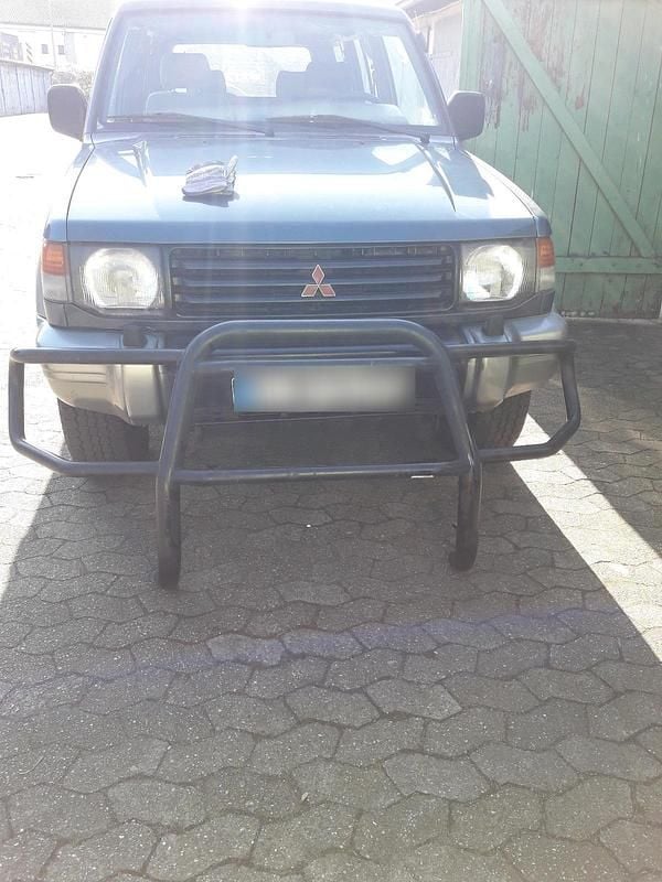 Gebraucht 1992 Mitsubishi Pajero SUV | 10.000 € - Bild 1/4