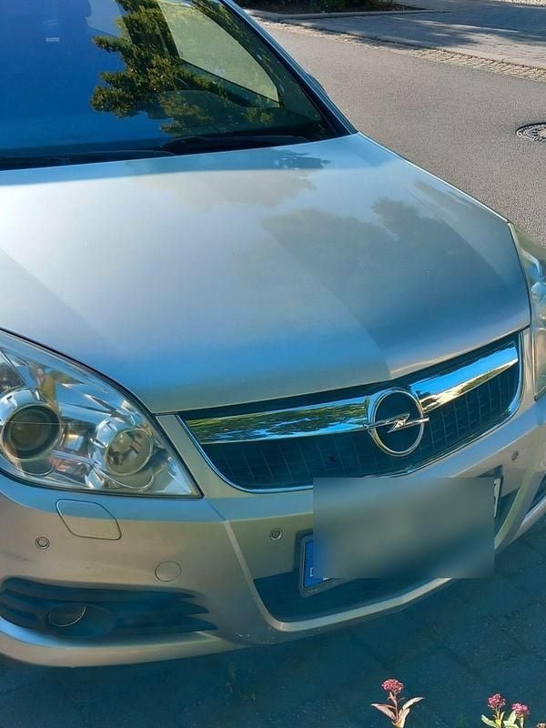 Silber Gebraucht 2006 Opel Vectra Kombi | 1.999 € (Guter Preis) - Bild 1/4