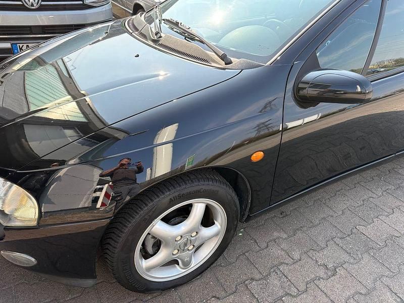 Gebraucht Opel Tigra 106 PS (77 kW) 1996 Schwarz Coupé