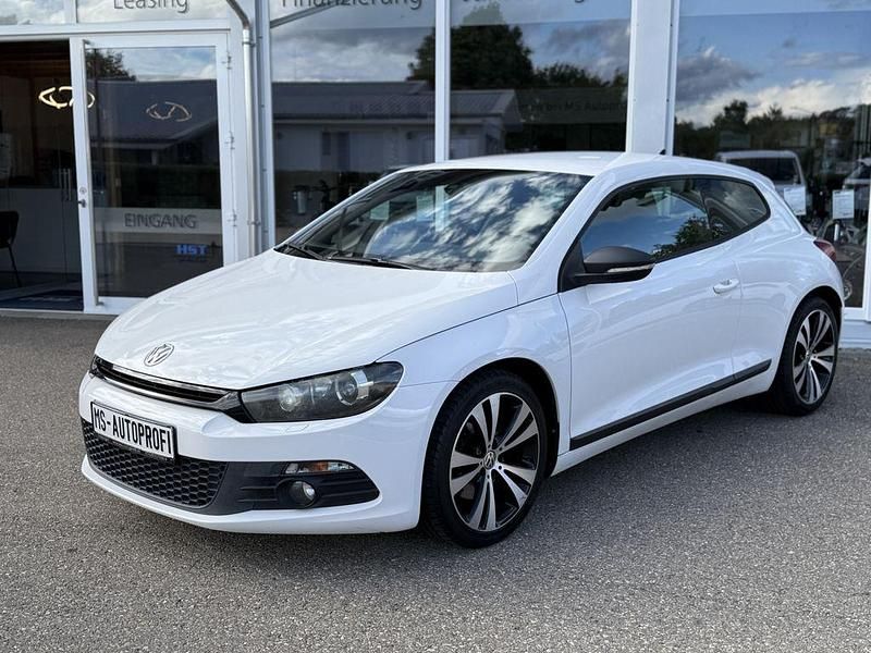 Weiß Gebraucht 2012 VW Scirocco Sport Coupé | 11.900 € (Fairer Preis) - Bild 1/4