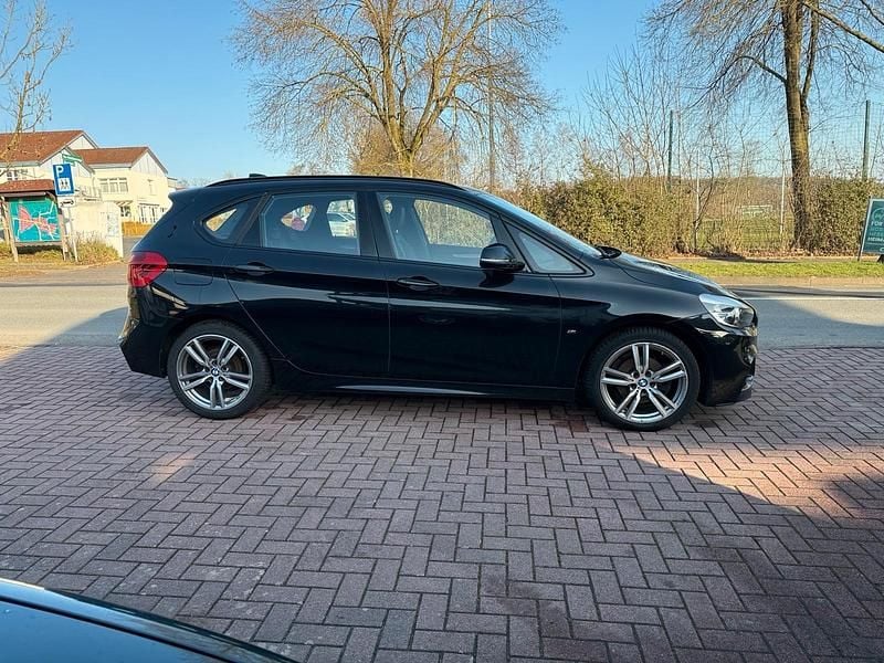 Gebraucht BMW 218 M Sport 150 PS (110 kW) 2017 Schwarz Kombi